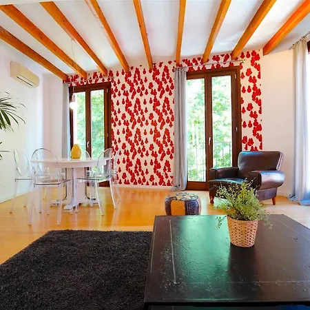 Apartment Montmari - Turismo De Interior *